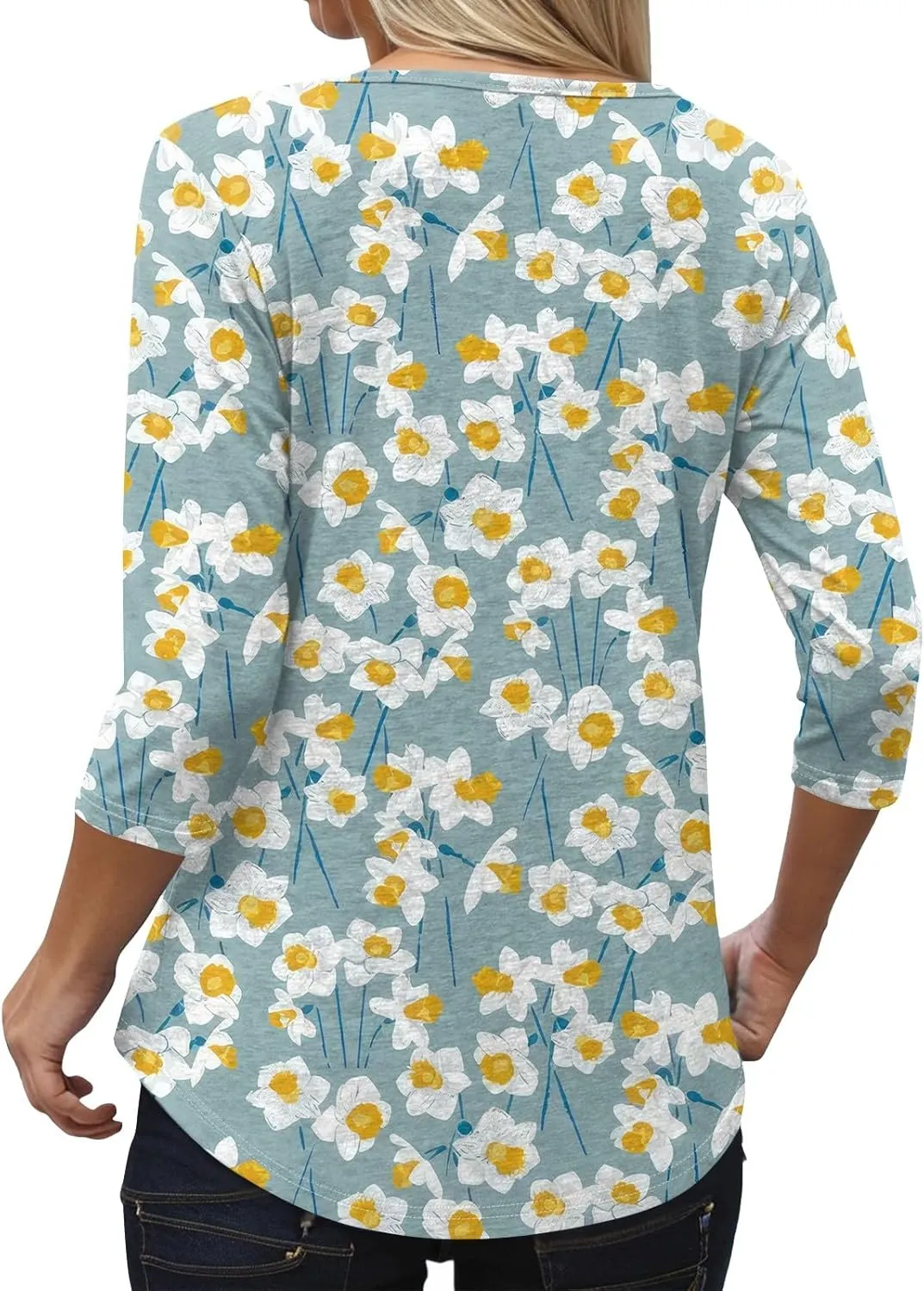 3/4 Length Sleeve Womens Tops Cross Collar Floral Print Lightweight Going Out T-Shirts Summer Casual Fashion Tees 2025