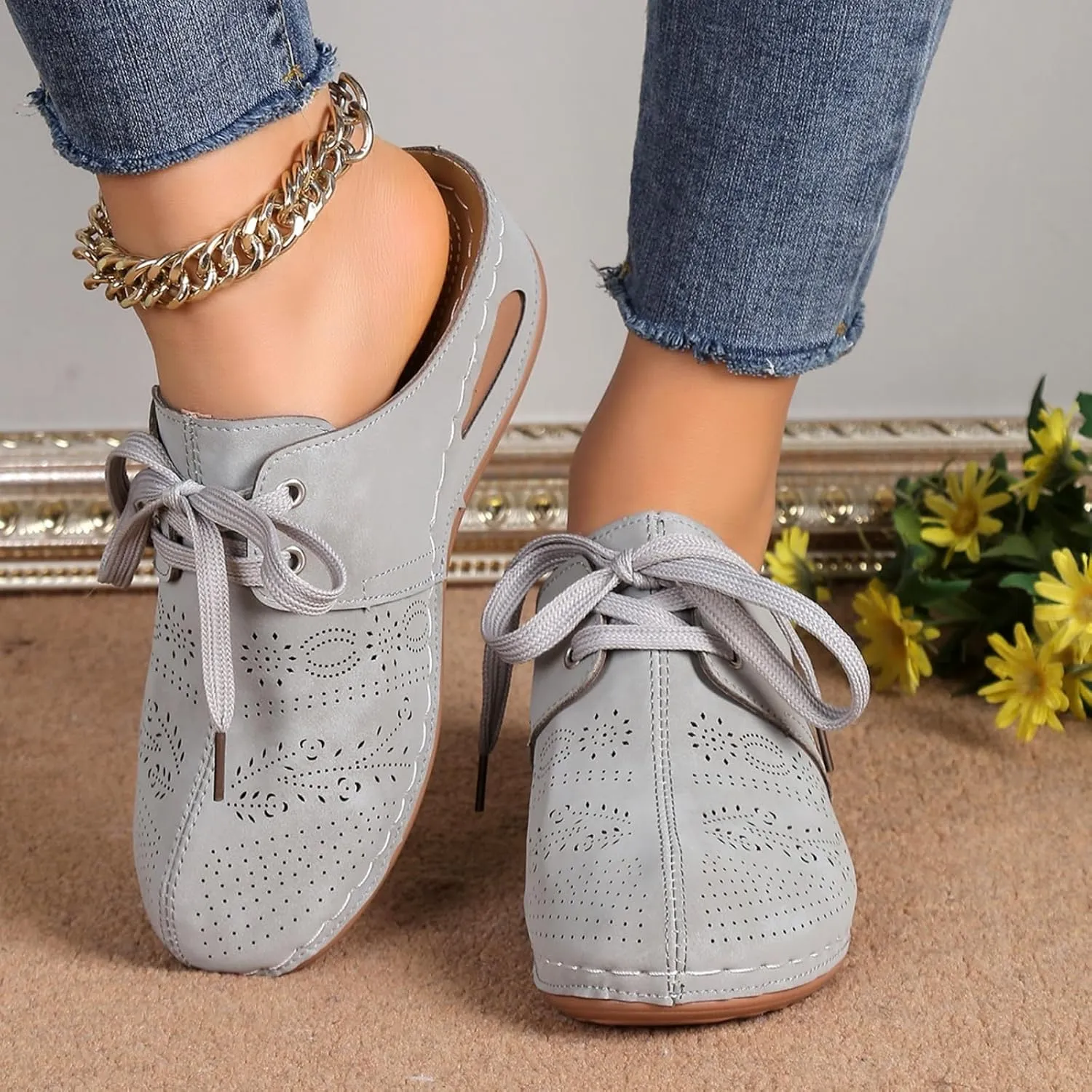 Clogs for Women Mules Shoes Lace Closed Toe Slip On Slides Slippers Summer Comfortable Low Heel Wedge Sandals Walking Shoes