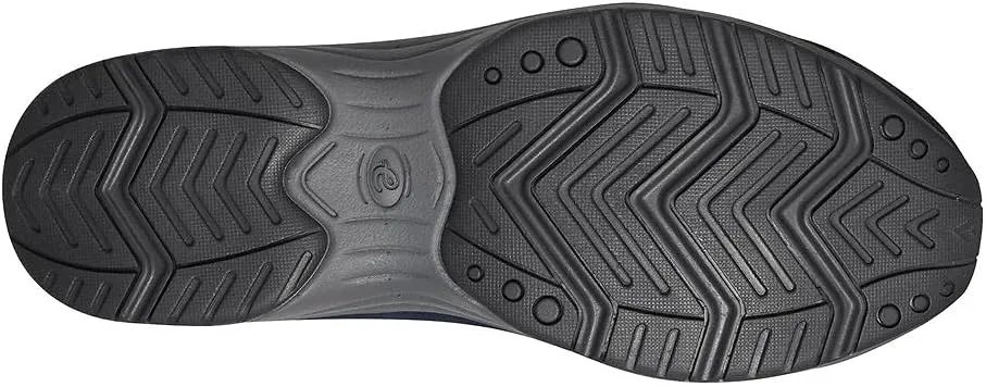 Easy Spirit Women's Travelfuzz Mule