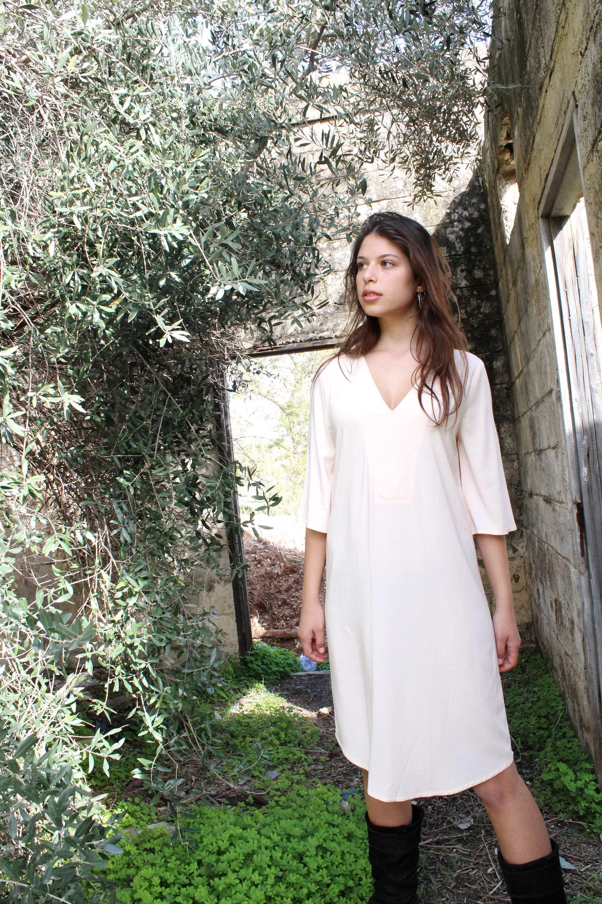 Kaftan V Dress