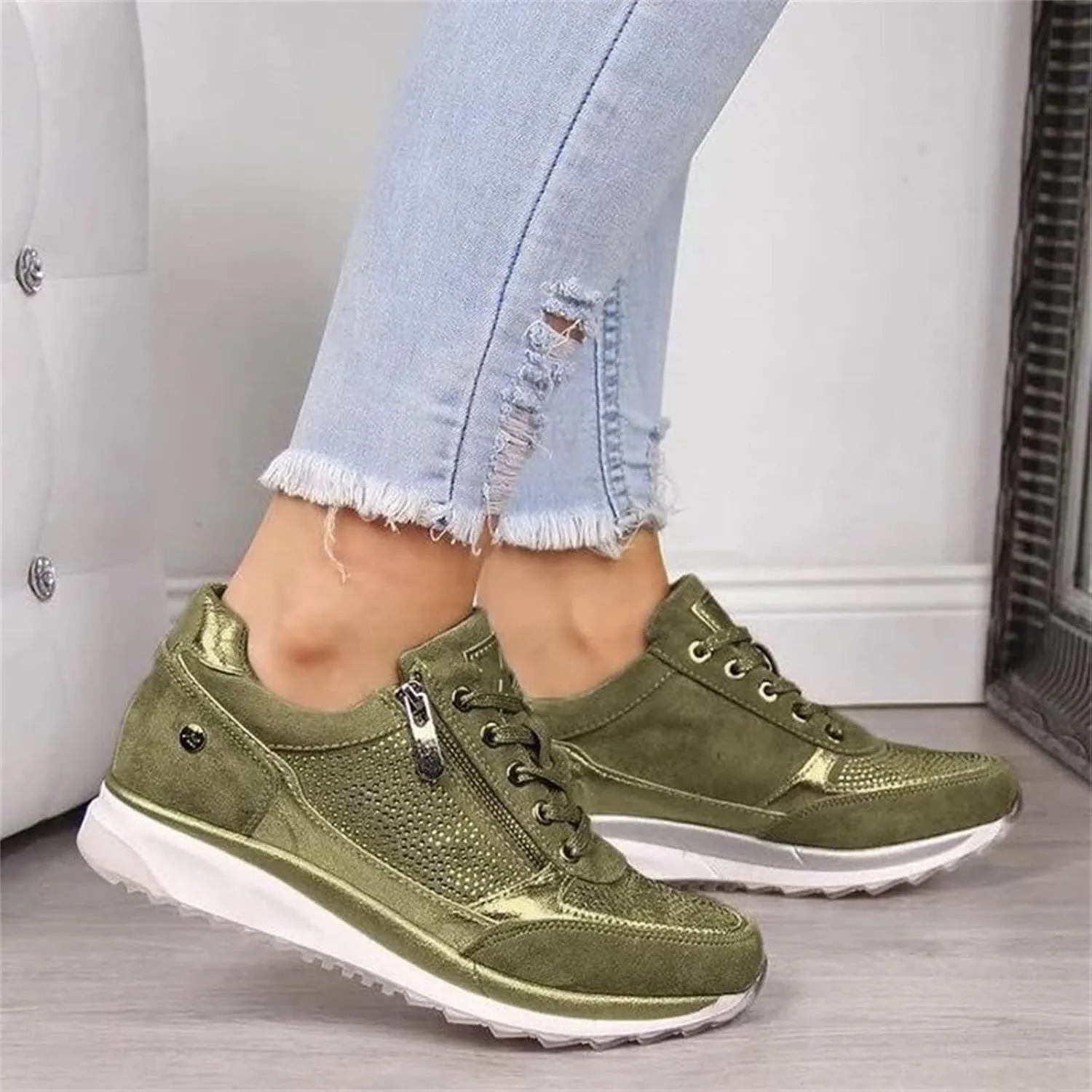 Ladmiple Shoes For Women Sneakers Trendy Walking Shoes Slip on Lady Fashion Gym Non Slip Platform Tennis Running Shoes