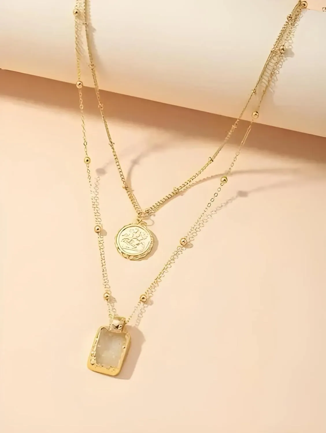 Layered Necklace For Women- Colorful Crystal Multilayer Chocker- Beautiful Jewelry- Ideal For Birthday and Parties
