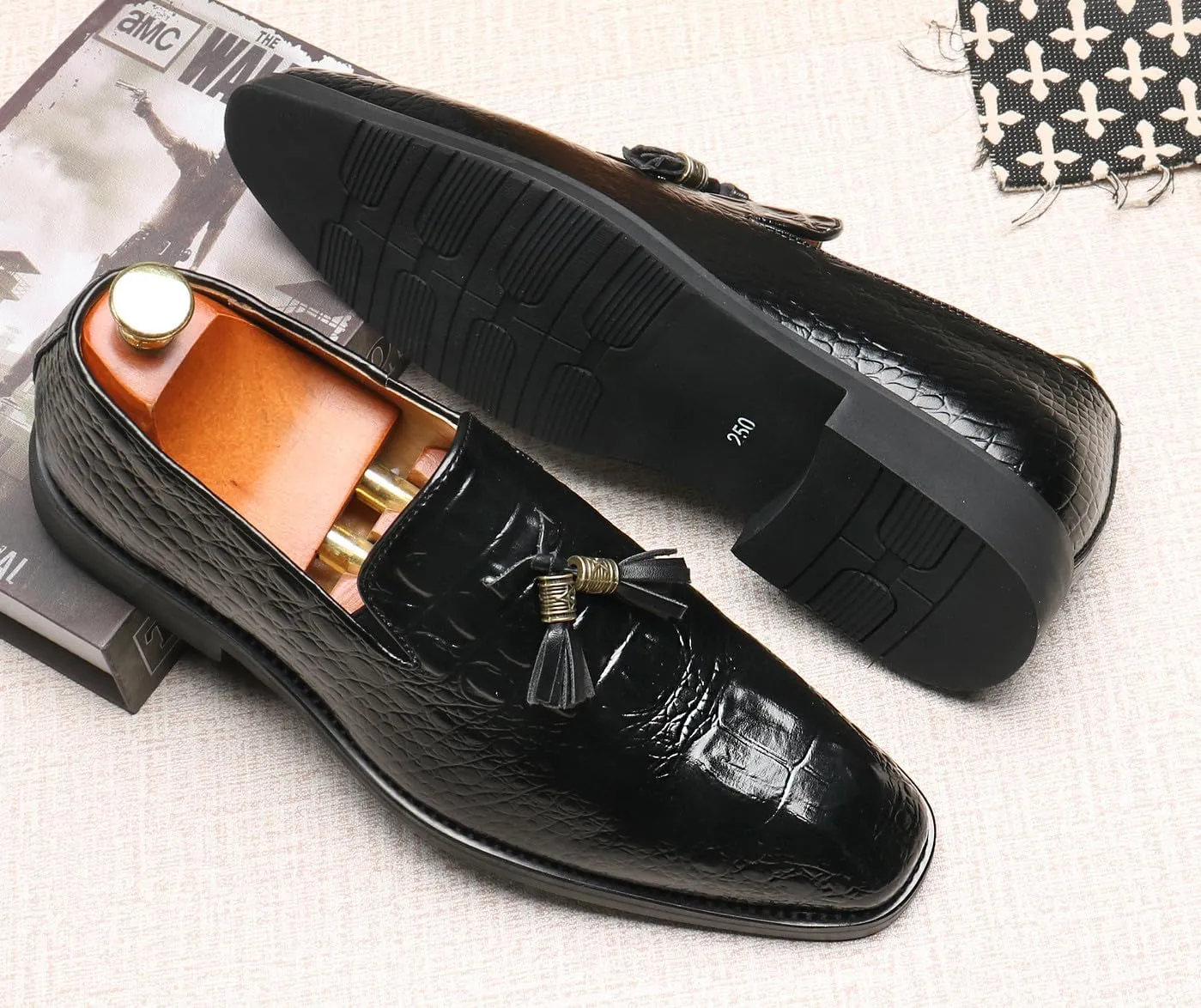 Mens Loafers Casual Dress Slip On Leather Tassel Loafers Fashion Wedding Tuxedo Formal Walking Shoes for Men