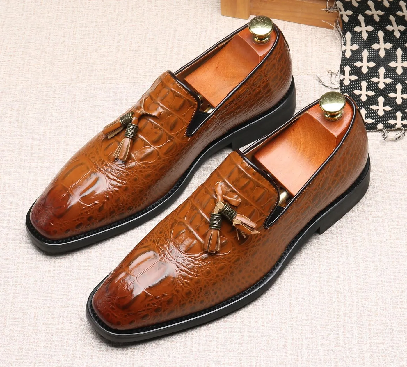 Mens Loafers Casual Dress Slip On Leather Tassel Loafers Fashion Wedding Tuxedo Formal Walking Shoes for Men