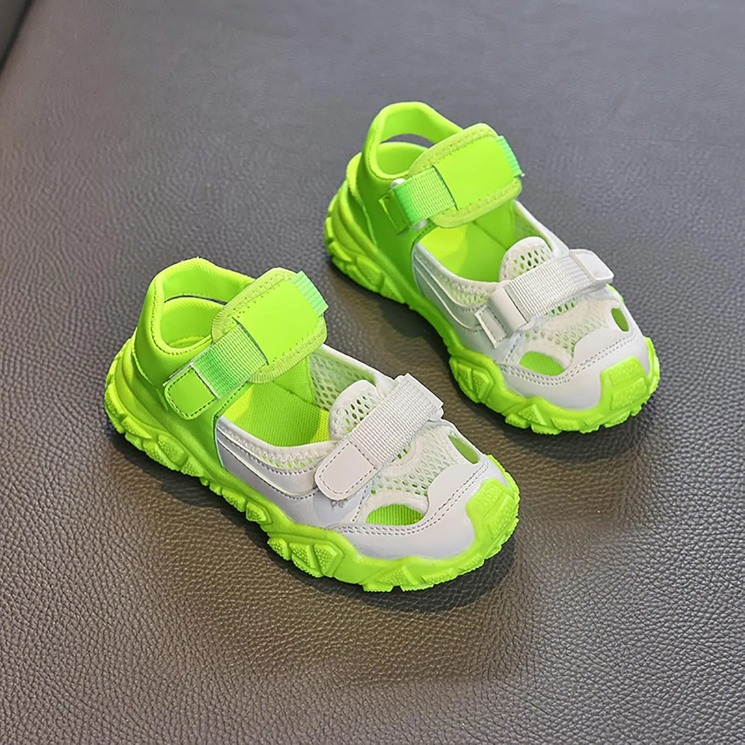 Mnplciea Girls Sandals Summer Comfortable Kids Sandles Breathable Hiking Sandals Outdoor Beach Shoes Water Shoes