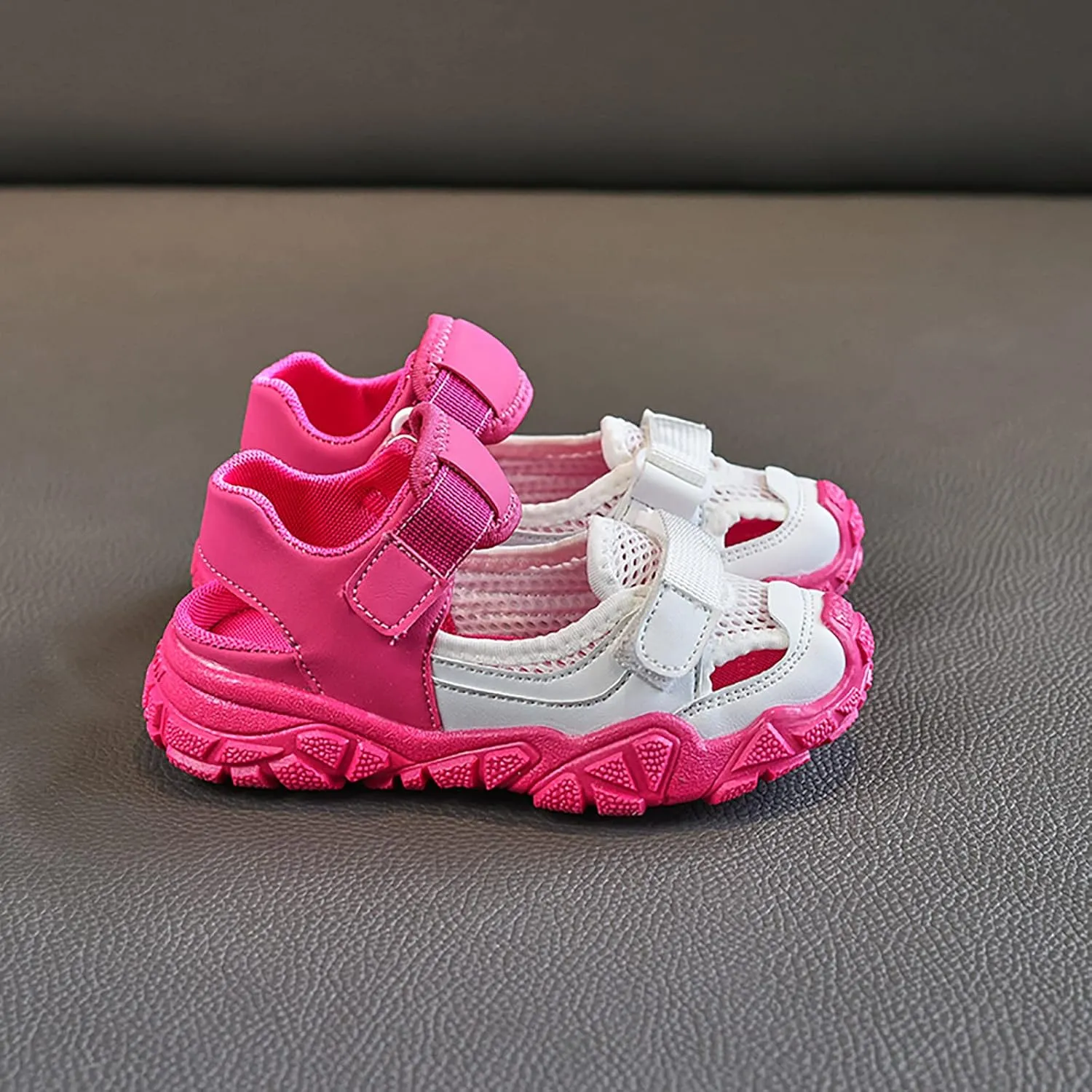 Mnplciea Girls Sandals Summer Comfortable Kids Sandles Breathable Hiking Sandals Outdoor Beach Shoes Water Shoes