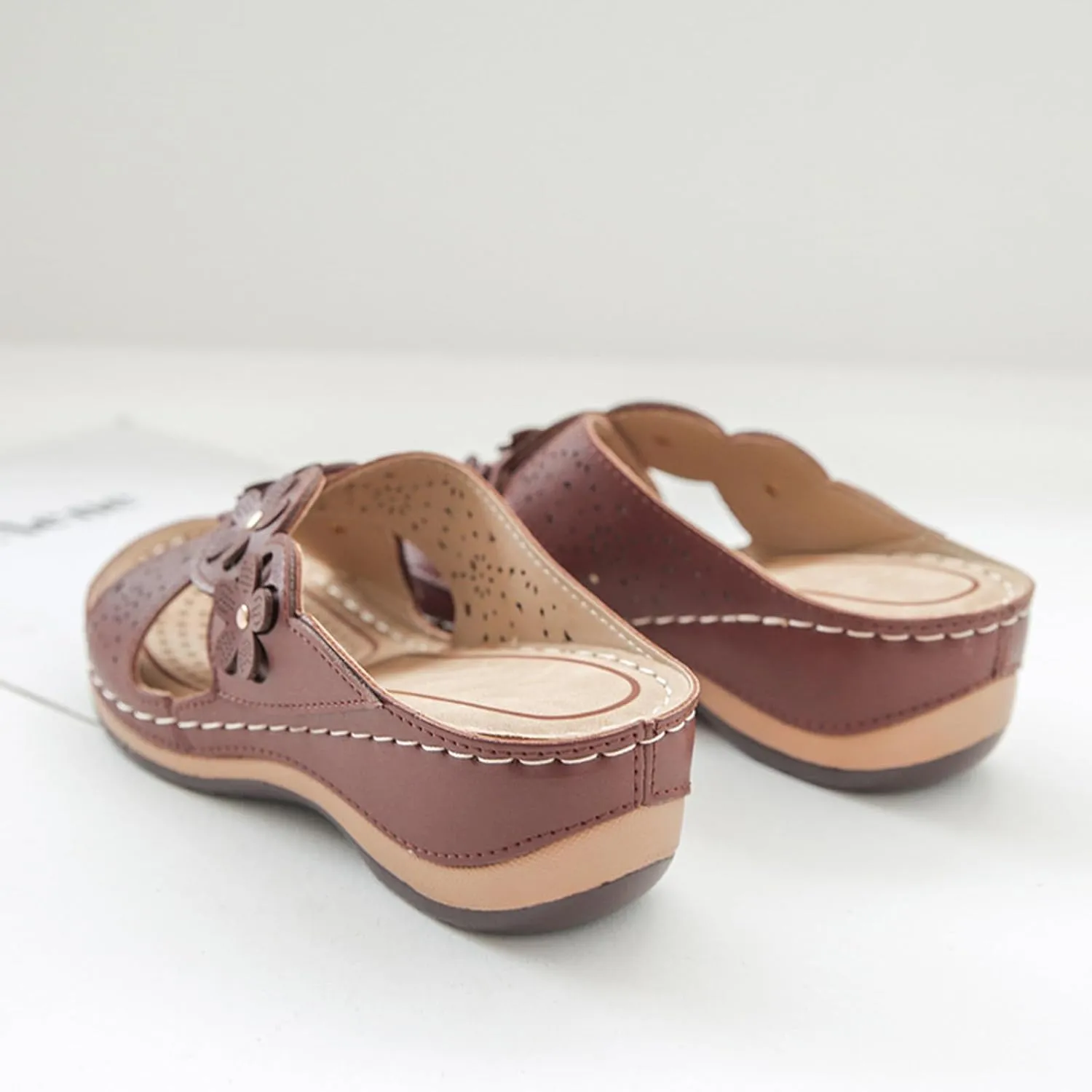 Orthotic Comfortable Women's Platform Wedge Orthopedic Sandals Cross Strap Flowers Slide Breathable Sandals Slip On Walking Slippers with Arch Support Dressy Summer Beach Outdoor Going Out Slipper