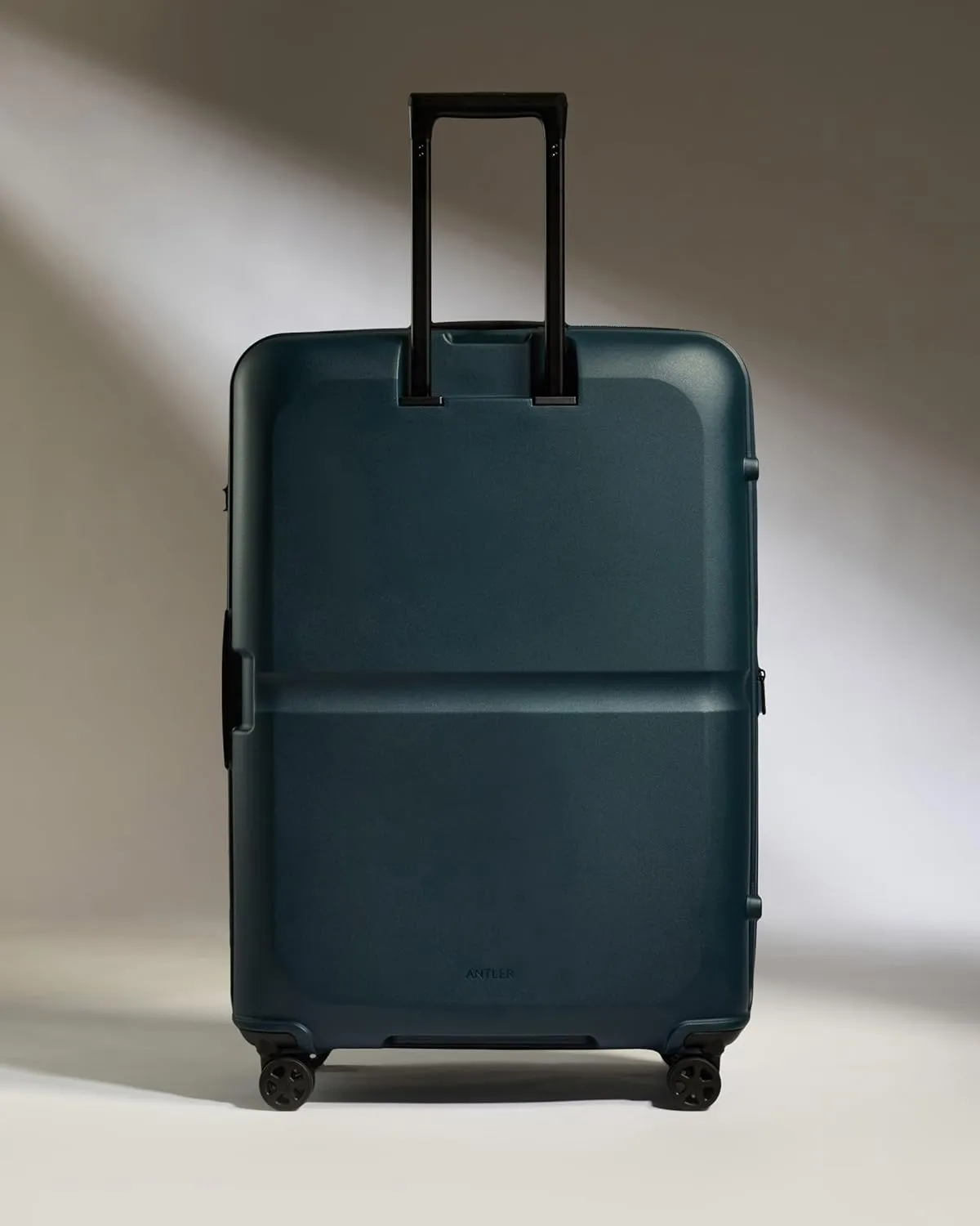 Single Stripe Hardside Luggage 32 Inch Large Suitcase - Durable, Lightweight & Expandable, 4 Spinner Wheels - Adjustable Handle, TSA Lock - Indigo
