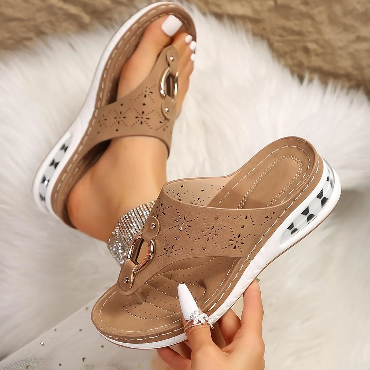 SuanlaTDS Wedge Sandals for Women Arch Support Flip Flops Thong Platform Orthopedic Comfortable Slip On Dressy Summer Open Toe Walking Shoes Outdoor Low Heels Wedges Sandal Slippers