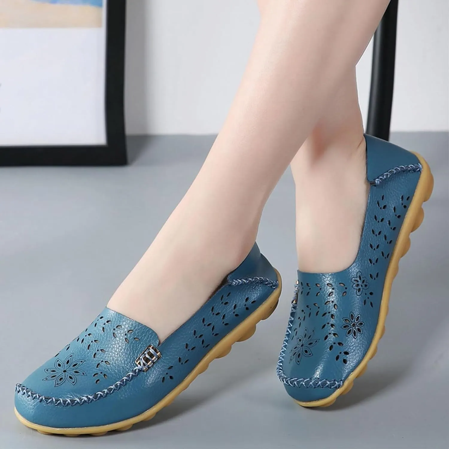 Womens Boat Shoes Casual Breathable Loafers for Walking Slip On Nurse Shoes Comfortable Flat Sandals Hollow Out Faux Leather Summer Shoe for All Day Wear