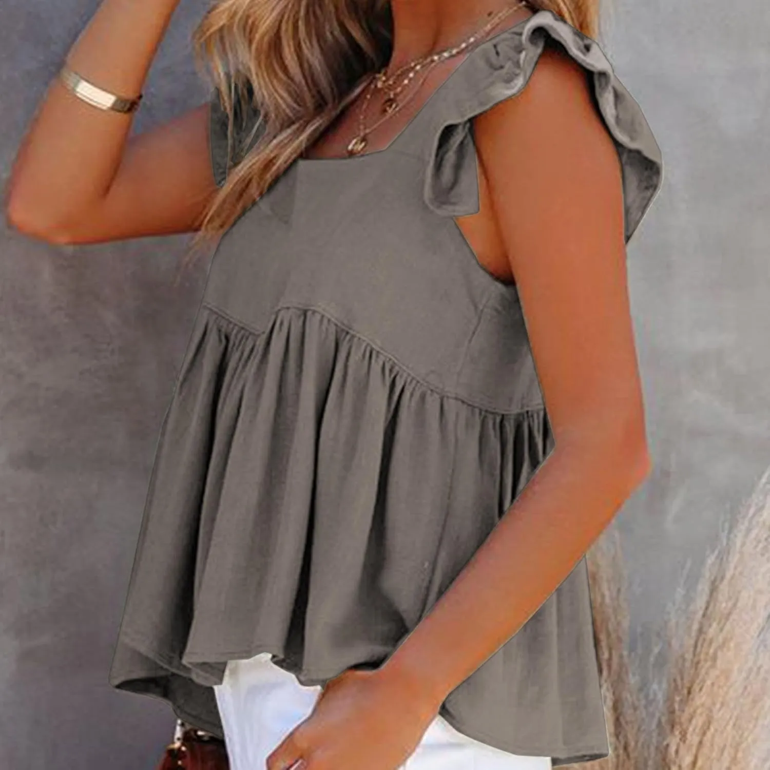 Women's Smocked Peplum Tops Solid Color Cute Square Neck Ruffle Sleeveless Shirts Casual Fashion Loose Fit Blouse
